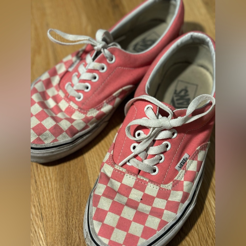 Vans pink, and white checkered lace ups